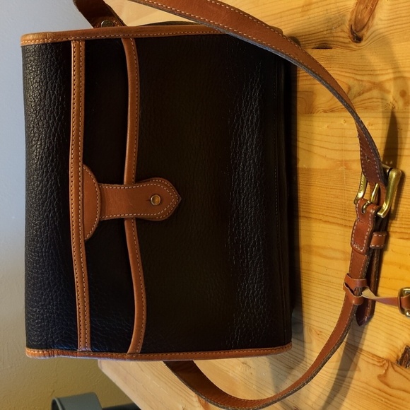 Dooney and Bourke Duck Crossbody Bag - All Weather Leather - Picture 3 of 14